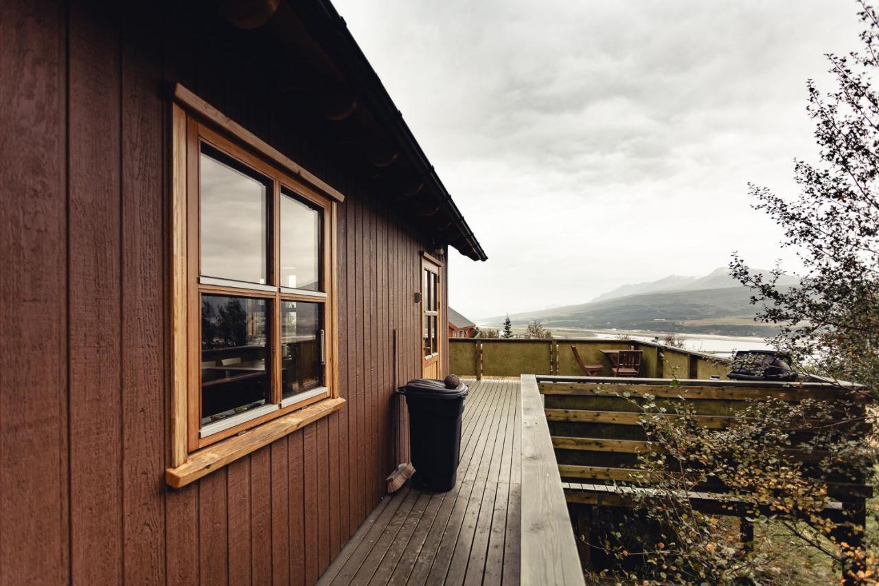 Villa Bjoerkin - Cozy Cabin With Excellent View Akureyri Exterior foto