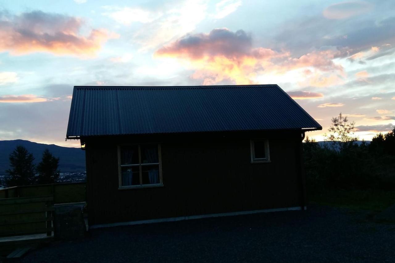 Villa Bjoerkin - Cozy Cabin With Excellent View Akureyri Exterior foto