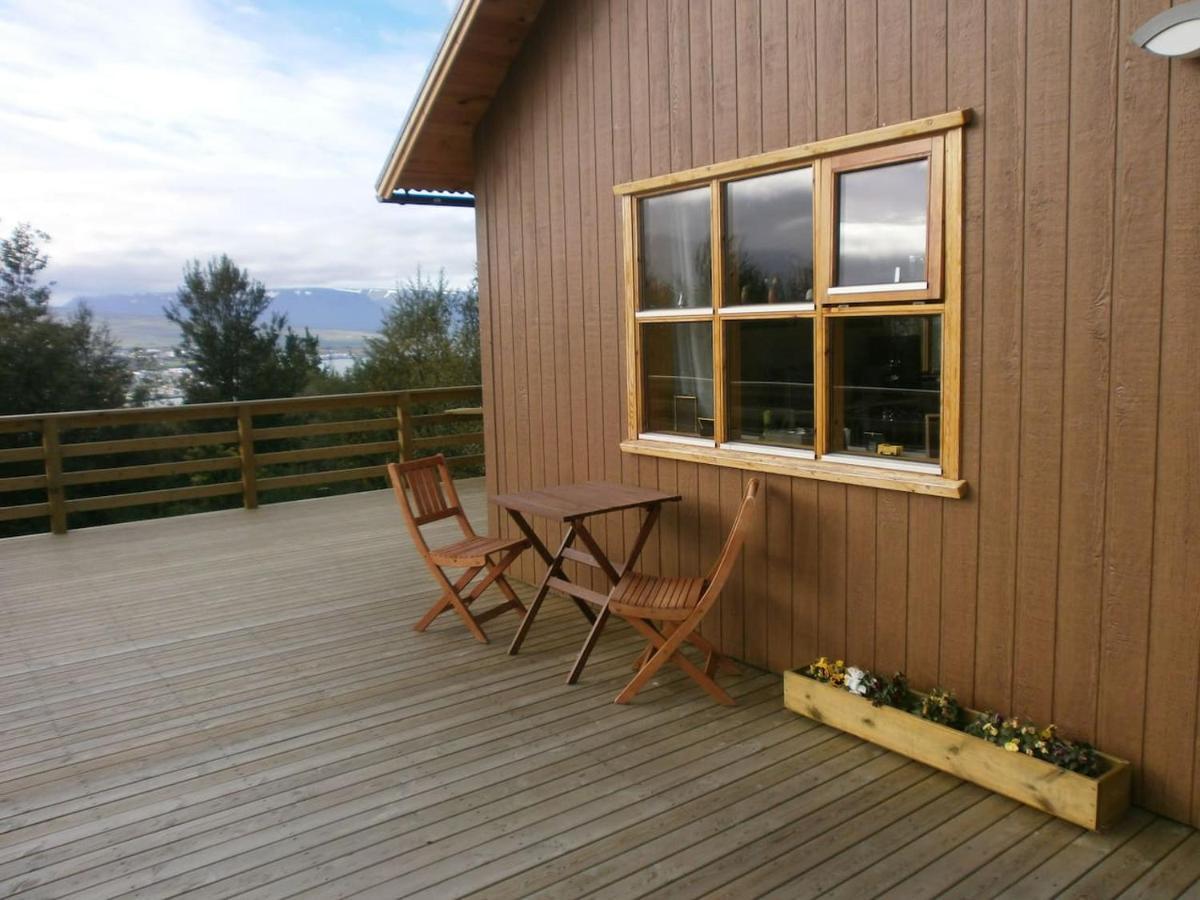 Villa Bjoerkin - Cozy Cabin With Excellent View Akureyri Exterior foto